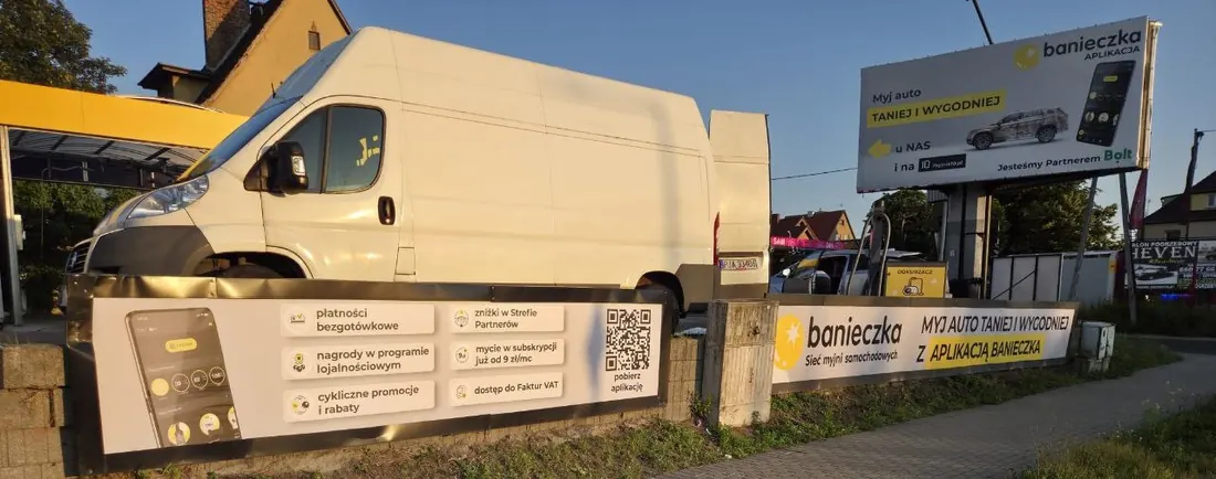 Kampania OOH Banieczka Kampania OOH Banieczka - baner myjni